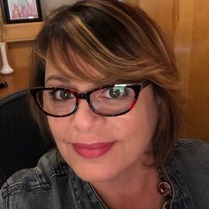 Meet your Posher, Aitza